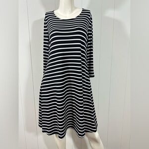 Chicos Women's Black & White Stripe Dress Long Sleeve Sz 0/ Small 3/4 Sleeve